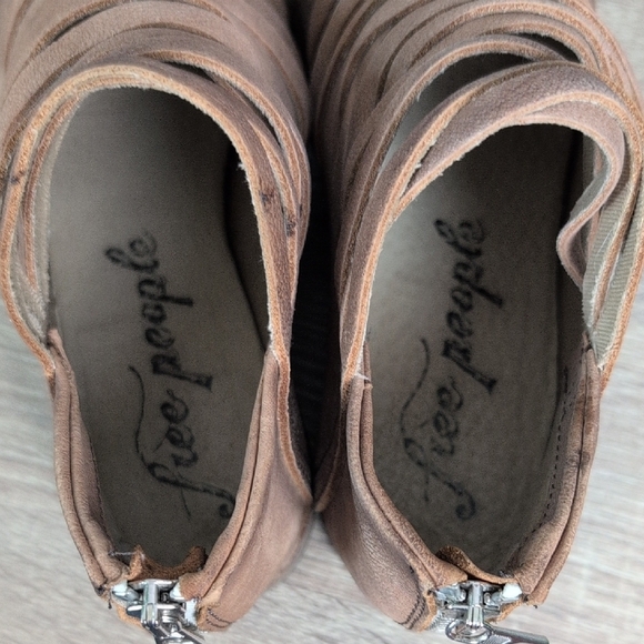 Free People "Lost Valley" Ankle Booties. - Picture 9 of 11